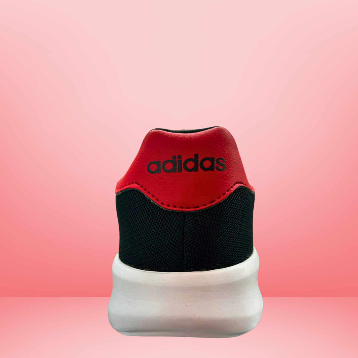 Tenis deportivos adidas negro con rojo - HP6095