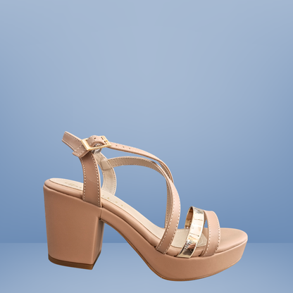 Sandalia camel con plataforma  con detalles metálicos -Paulie- 5446