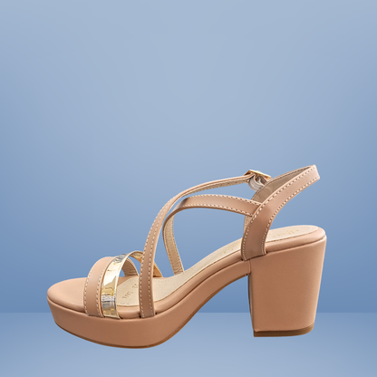 Sandalia camel con plataforma  con detalles metálicos -Paulie- 5446