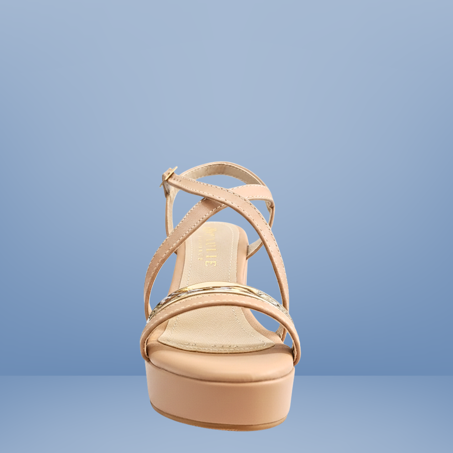 Sandalia camel con plataforma  con detalles metálicos -Paulie- 5446