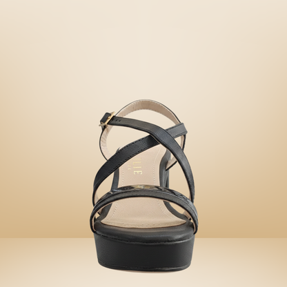 Sandalia camel con plataforma  con detalles metálicos -Paulie- 5446