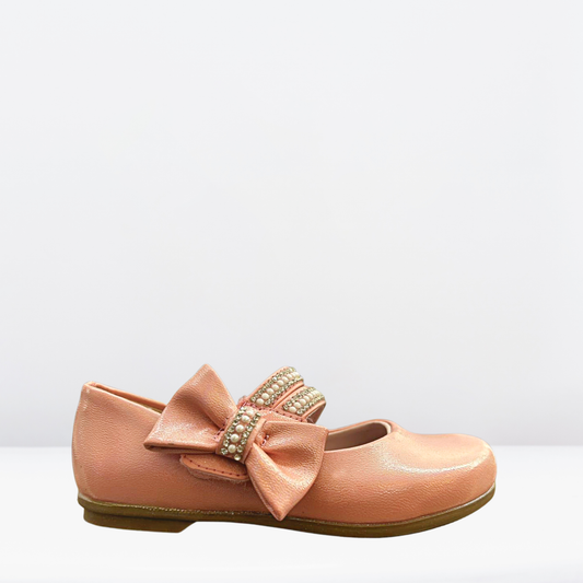 Balerina casual con detalle de moño y perlas-vavito-310017